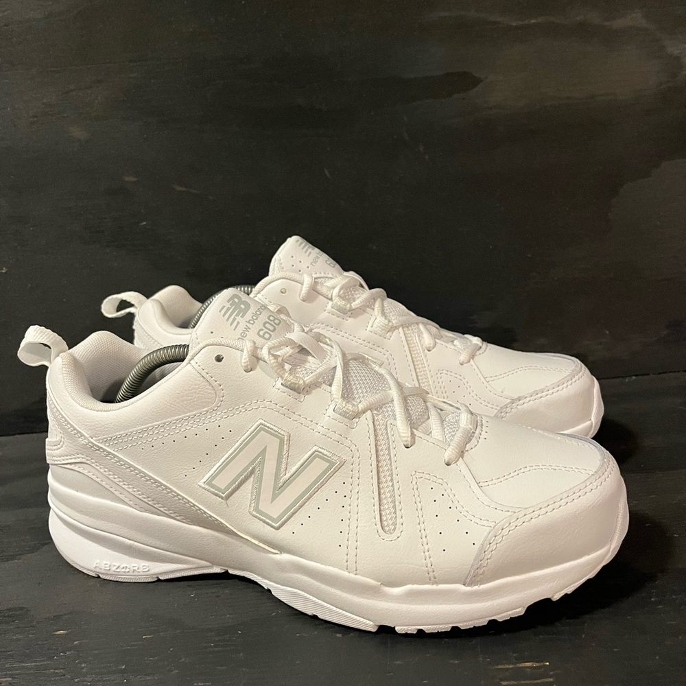 New Balance 608V5 Men's Size 10.5 EE White Training Sneakers MX608AW5
